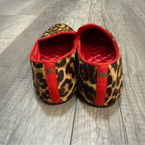 Birdies Animal Print Loafers with Vibrant Red Lining - Picture 3 of 7